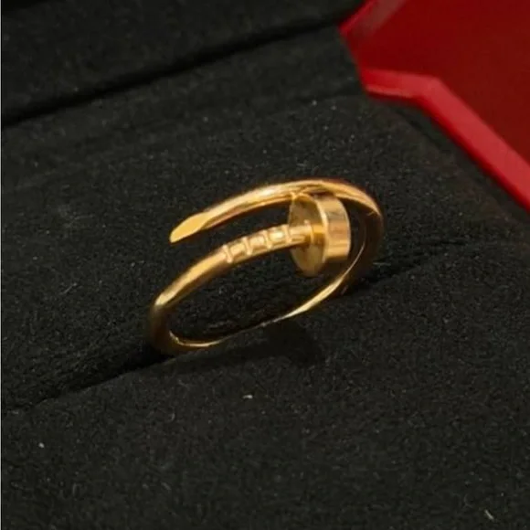🎊SOLD🎊Authentic Cartier Ring - Picture 4 of 6